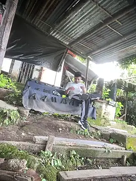 Jestebanano online show from April 5, 2026, 6:58 pm