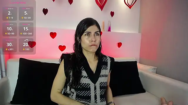 Melodi Roux online show from February 23, 2026, 2:17 pm