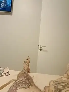 rolesexy online show from February 23, 2025, 3:29 pm