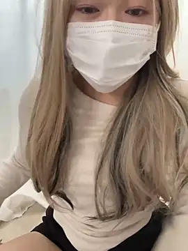  Lily xx online show from December 11, 2024, 5:43 am