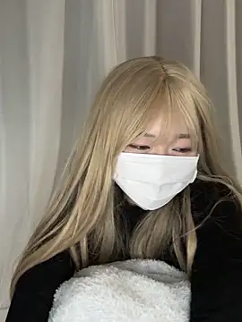  Lily xx online show from February 2, 2025, 10:24 am