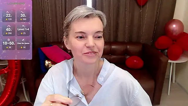 Snapshot of Cutie_Erikaa1 chatting on February 14, 2025, 8:42 am Cutie Erikaa1 online show from February 14, 2025, 8:42 am