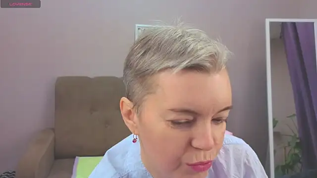 Cutie Erikaa1 online show from December 14, 2025, 2:18 am