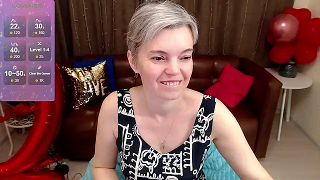 Snapshot of Cutie_Erikaa1 chatting on February 15, 2025, 2:37 am Cutie Erikaa1 online show from February 15, 2025, 2:37 am