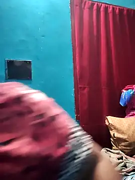 Snapshot of maniisha chatting on February 8, 2026, 5:43 pm maniisha online show from February 8, 2026, 5:43 pm