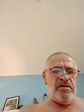 geilerschwanz64 online show from December 1, 2025, 9:15 pm