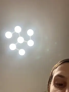 Janet Welder online show from November 19, 2025, 8:31 pm