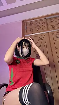 Snapshot of sexy_kaaylie chatting on December 18, 2025, 10:35 pm sexy kaaylie online show from December 18, 2025, 10:35 pm