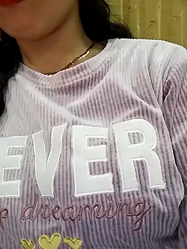 Sexy-divorced-woman online show from February 1, 2025, 1:55 am