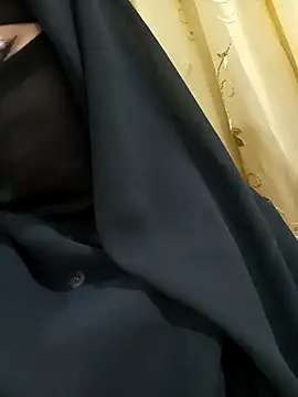 Sexy-divorced-woman online show from January 27, 2025, 1:37 am