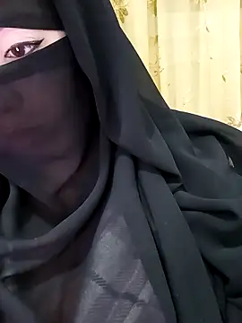 Sexy-divorced-woman online show from January 21, 2025, 2:00 am