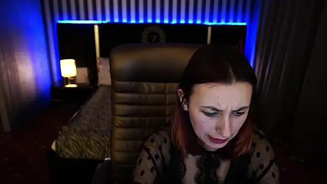 Roxy Rayy online show from March 4, 2025, 8:27 pm