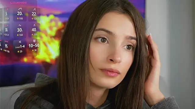 EvaLung777 online show from November 7, 2025, 12:10 pm