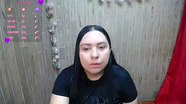 solyeria online show from November 14, 2025, 1:31 am