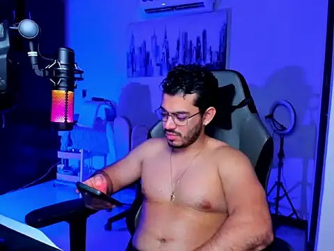 BrunoD31 online show from April 15, 2026, 4:07 am