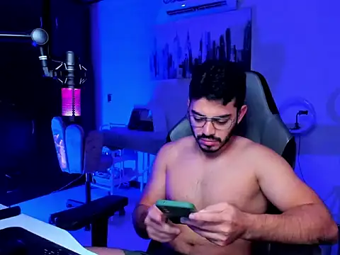 Snapshot of BrunoD31 chatting on February 3, 2026, 11:37 am BrunoD31 online show from February 3, 2026, 11:37 am