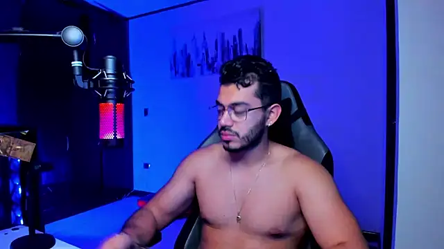 Snapshot of BrunoD31 chatting on October 15, 2025, 10:45 am BrunoD31 online show from October 15, 2025, 10:45 am