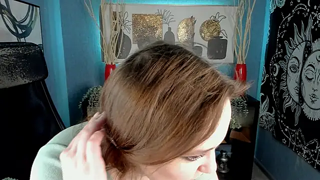 Snapshot of Lella_Ryann_ chatting on March 5, 2025, 6:56 pm Lella Ryann online show from March 5, 2025, 6:56 pm