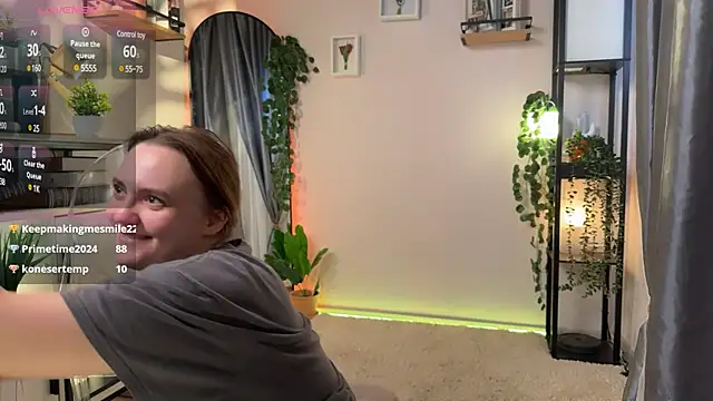 Snapshot of Lella_Ryann_ chatting on March 8, 2025, 4:01 am Lella Ryann online show from March 8, 2025, 4:01 am