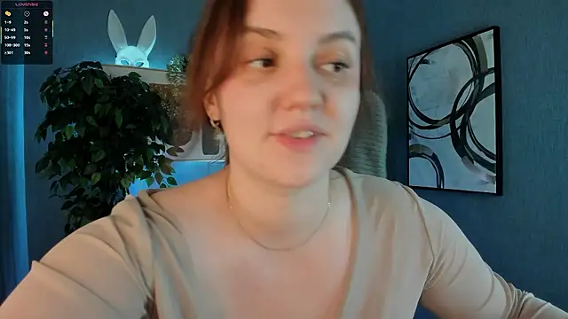 Lella Ryann  online show from February 26, 2026, 10:21 pm