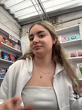 imlindapink online show from February 24, 2026, 5:36 pm