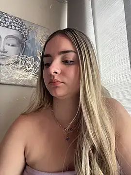 imlindapink online show from February 7, 2026, 5:43 pm