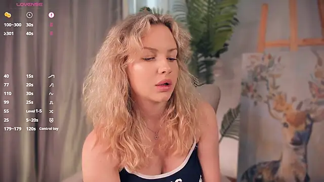ElizavecaSunrise online show from July 19, 2026, 8:12 am