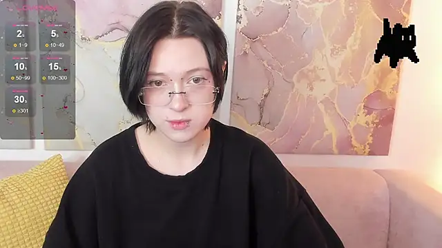 fiamoory online show from February 28, 2026, 2:44 am