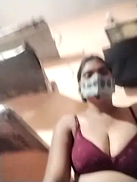 Snapshot of Meri-javani chatting on December 22, 2025, 5:24 pm Meri-javani online show from December 22, 2025, 5:24 pm