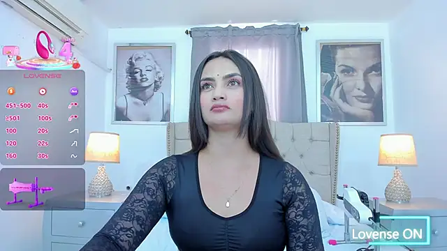 anany   online show from September 24, 2025, 6:58 pm