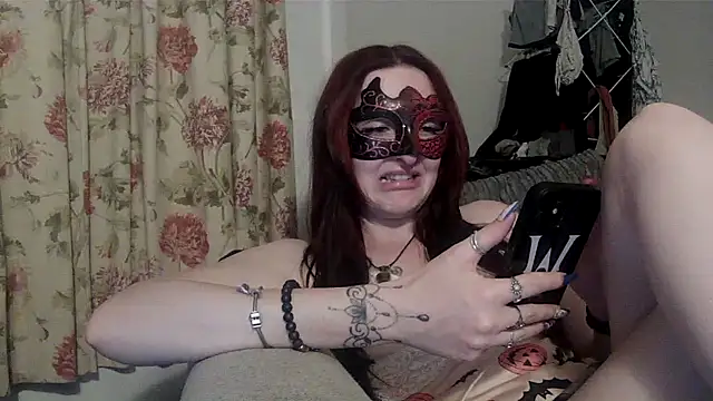 LexiSnowUK online show from May 27, 2026, 9:00 pm