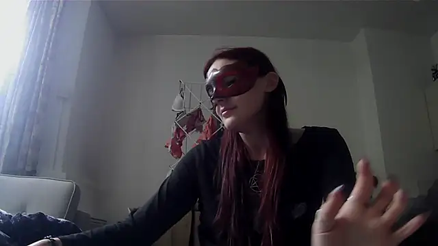 LexiSnowUK online show from June 14, 2026, 8:59 am