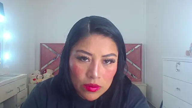 Snapshot of moan_sex2 chatting on October 12, 2025, 2:46 am moan sex2 online show from October 12, 2025, 2:46 am