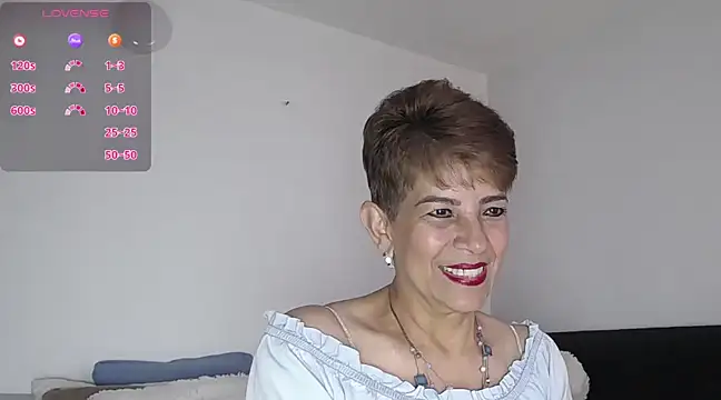 Snapshot of Angelina_Stone_65 chatting on February 22, 2025, 3:47 pm Angelina Stone 65 online show from February 22, 2025, 3:47 pm