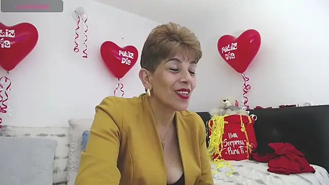 Snapshot of Angelina_Stone_65 chatting on February 14, 2025, 3:58 pm Angelina Stone 65 online show from February 14, 2025, 3:58 pm