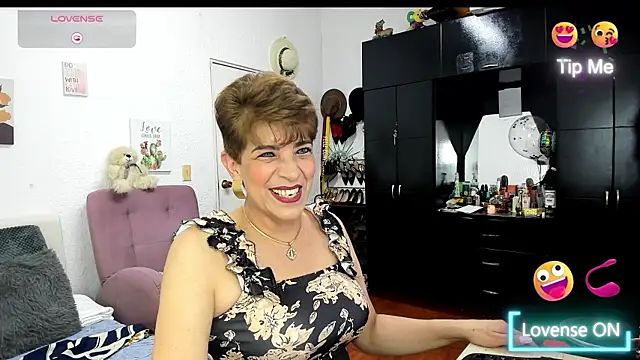 Angelina Stone 65 online show from January 14, 2026, 10:13 pm