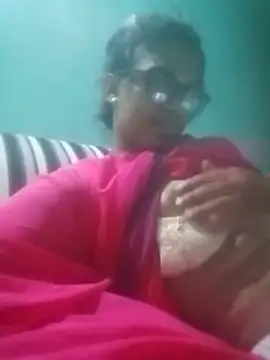 anusexygirl1 online show from November 7, 2025, 2:54 pm