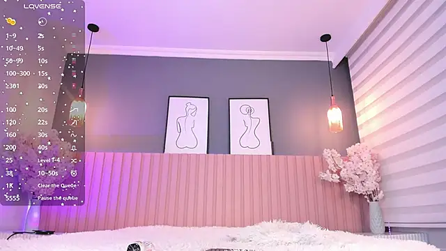 babee sophie online show from November 12, 2025, 3:21 am