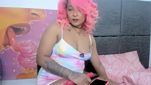 Indianbrownie online show from January 7, 2026, 3:22 am