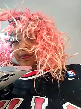 Indianbrownie online show from April 18, 2026, 10:06 am