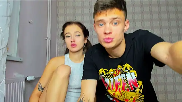 Snapshot of eva_and_adam1 chatting on October 9, 2025, 9:59 pm eva and adam1 online show from October 9, 2025, 9:59 pm