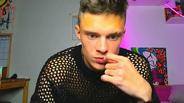 Snapshot of hornyadamsex chatting on September 26, 2025, 7:54 pm hornyadamsex online show from September 26, 2025, 7:54 pm