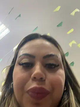 lariic online show from July 11, 2026, 2:34 am