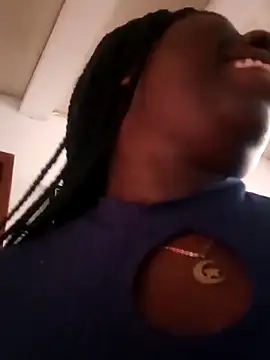 skaysanchez1 online show from November 28, 2025, 7:58 pm