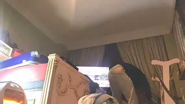 Snapshot of emylolo9 chatting on January 4, 2025, 10:55 pm emylolo9 online show from January 4, 2025, 10:55 pm