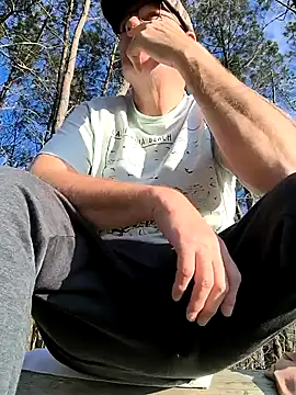 bogland33 online show from March 7, 2025, 4:33 pm