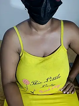 kumaricapalsex2 online show from December 4, 2025, 6:29 pm