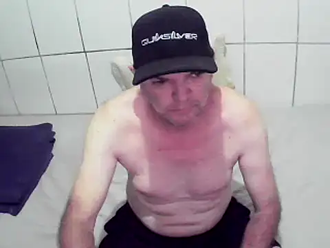 pierdona online show from March 3, 2025, 6:13 pm