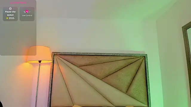 KarenPautt online show from February 3, 2026, 5:29 pm