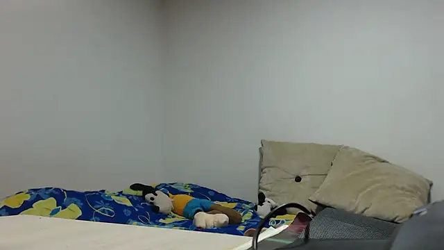 carolina linarez69 online show from December 19, 2025, 1:09 am